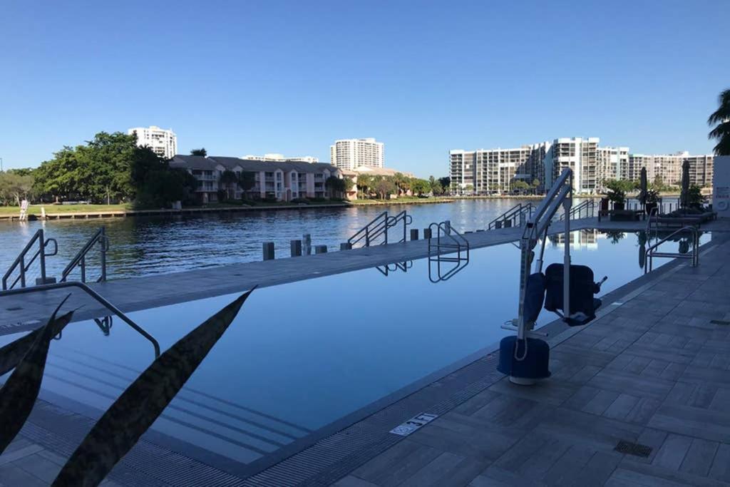 Hollywood Beach Luxury Condo-Hbh Екстер'єр фото